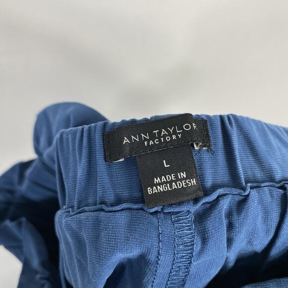Ann Taylor Size Large Pull On Shorts Blue - Picture 3 of 4